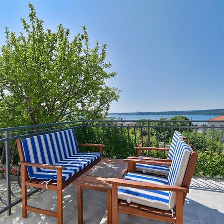 Rina Vacation Home Trogir Luaran gambar