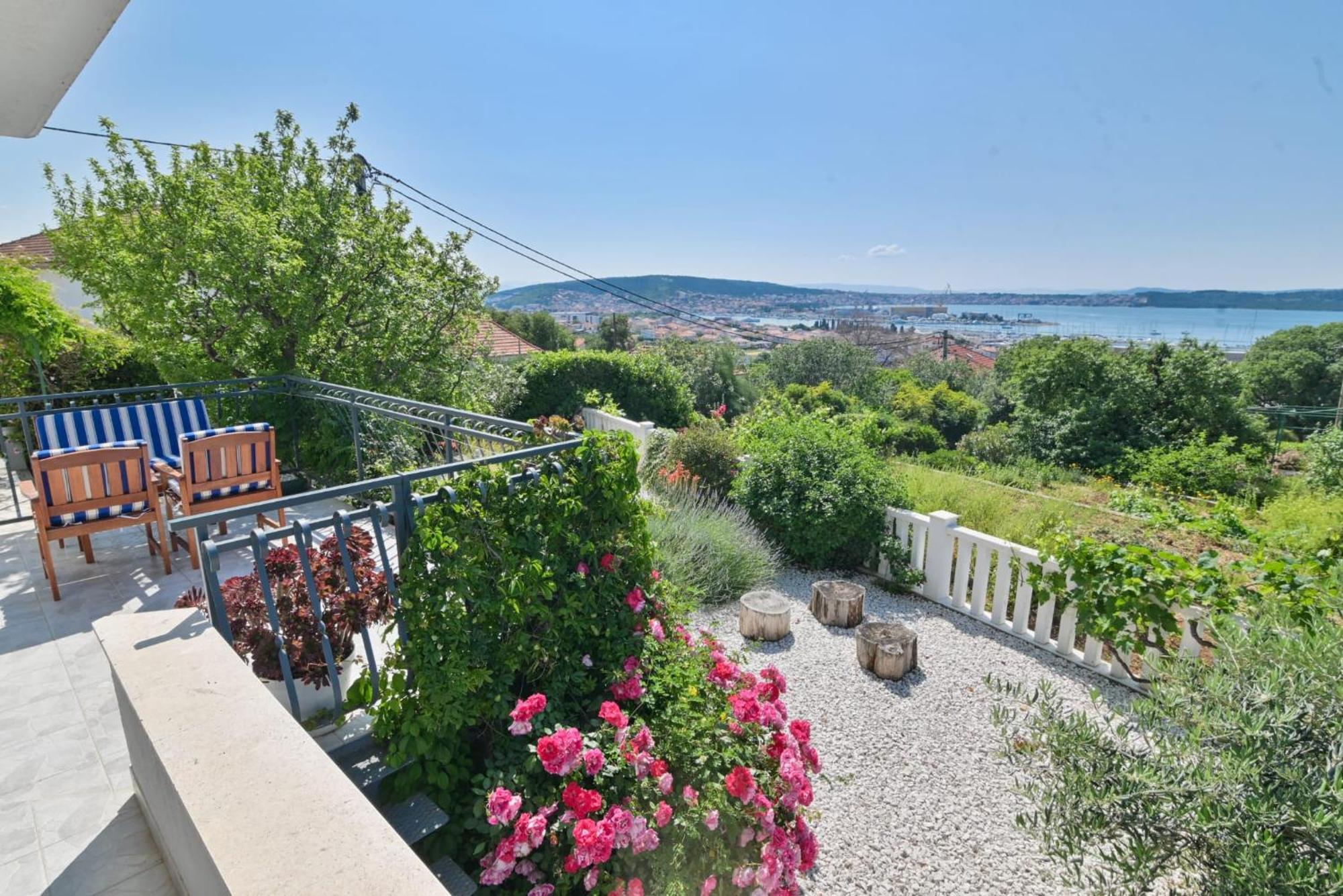 Rina Vacation Home Trogir Luaran gambar
