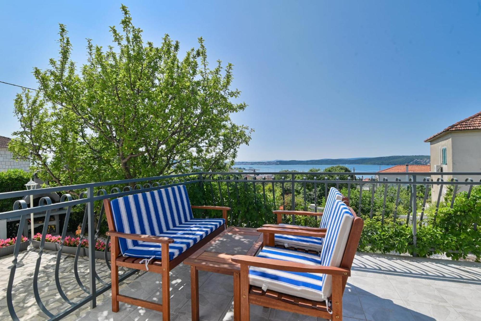 Rina Vacation Home Trogir Luaran gambar