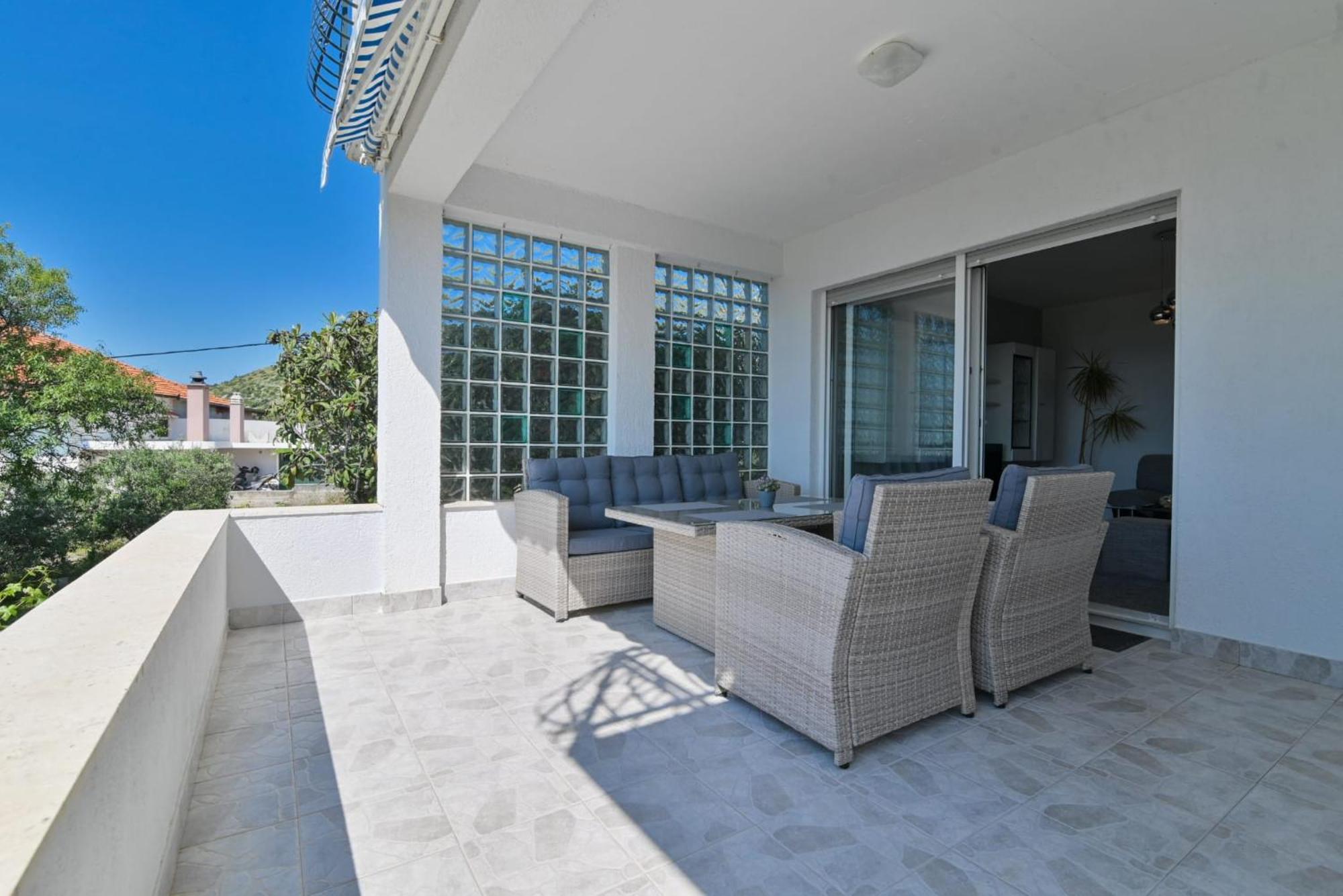 Rina Vacation Home Trogir Luaran gambar