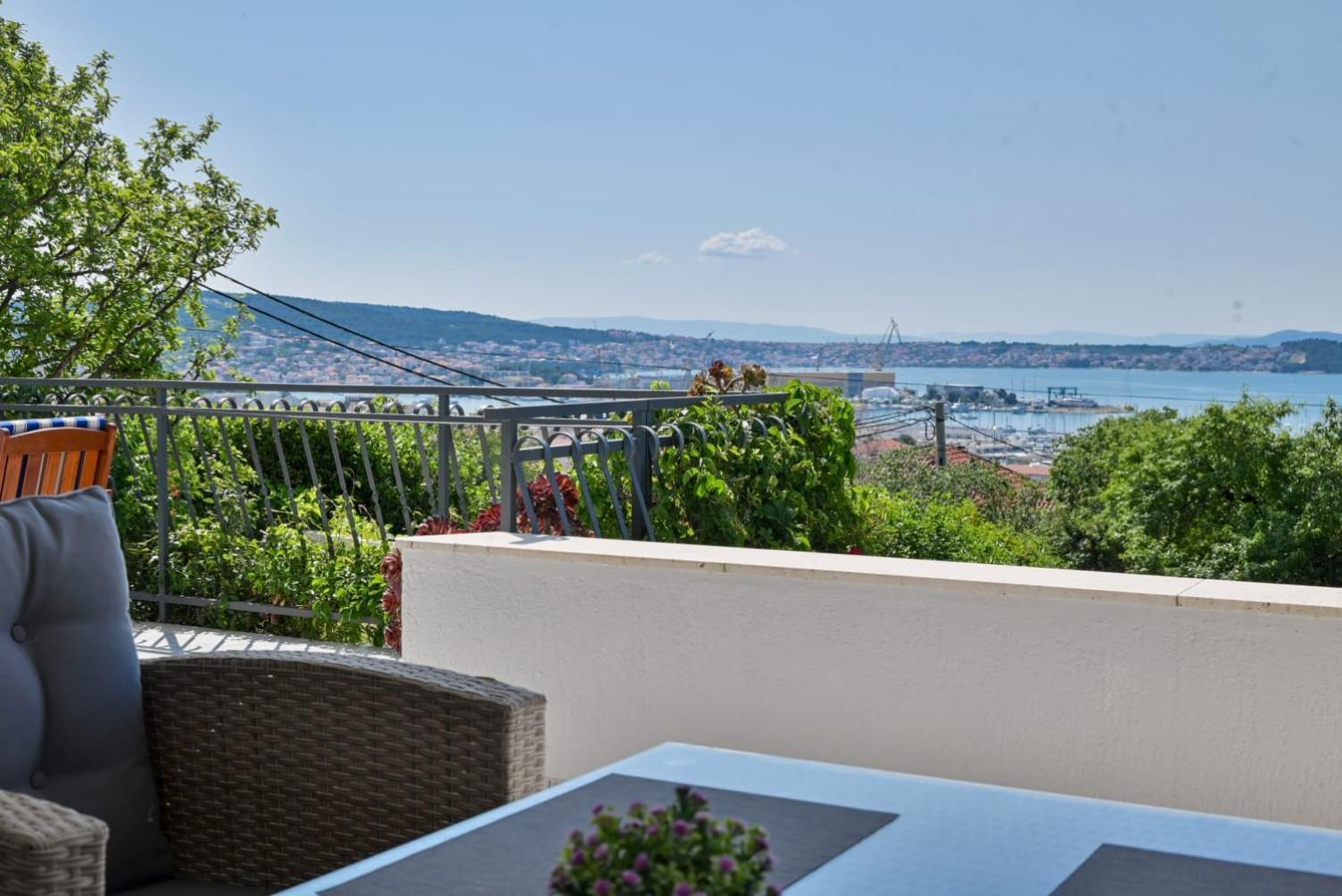 Rina Vacation Home Trogir Luaran gambar
