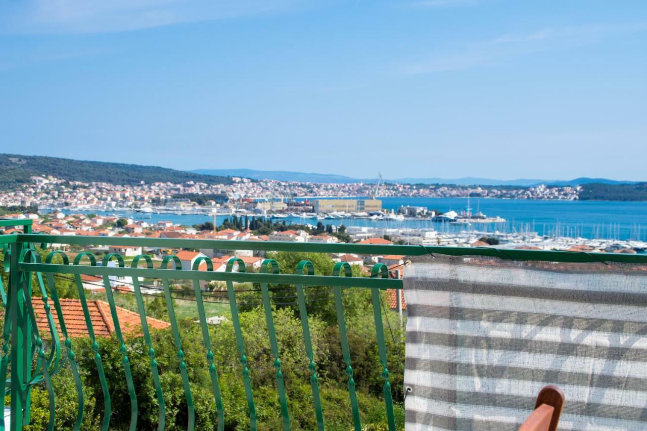 Rina Vacation Home Trogir Luaran gambar