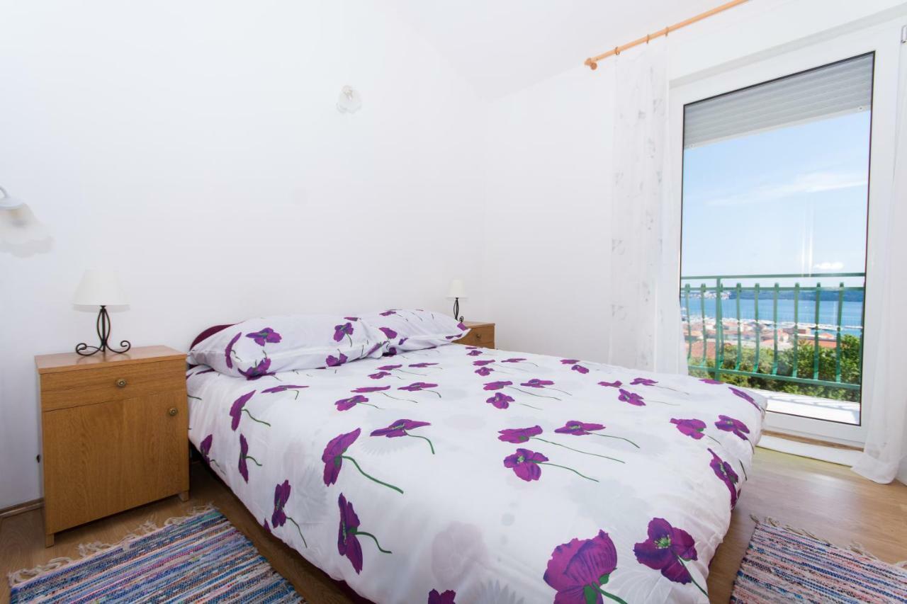 Rina Vacation Home Trogir Luaran gambar